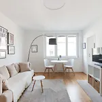 Modern, Bright Studio -Close To The Center In A Quiet Area