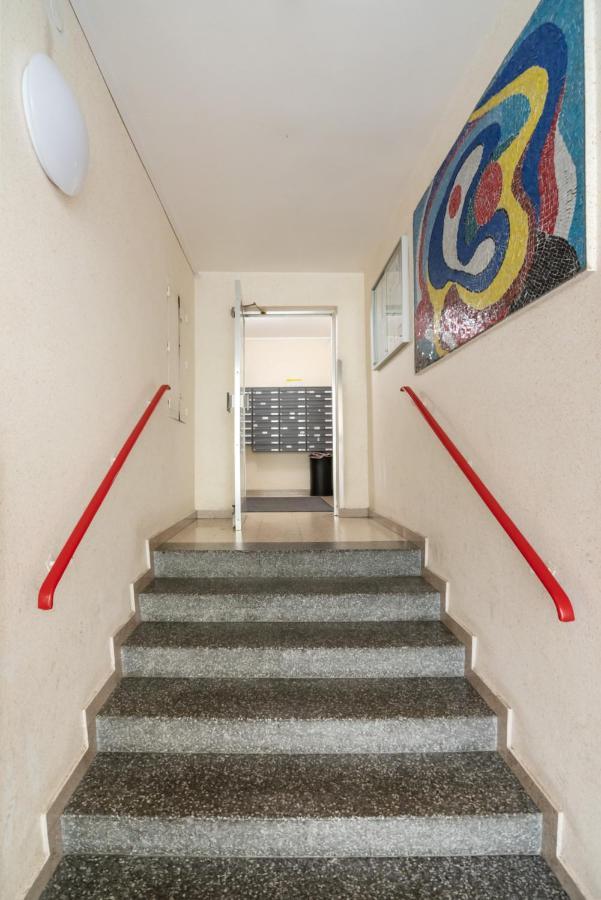 Modern, Bright -close To The Center In A Quiet Area * Wien