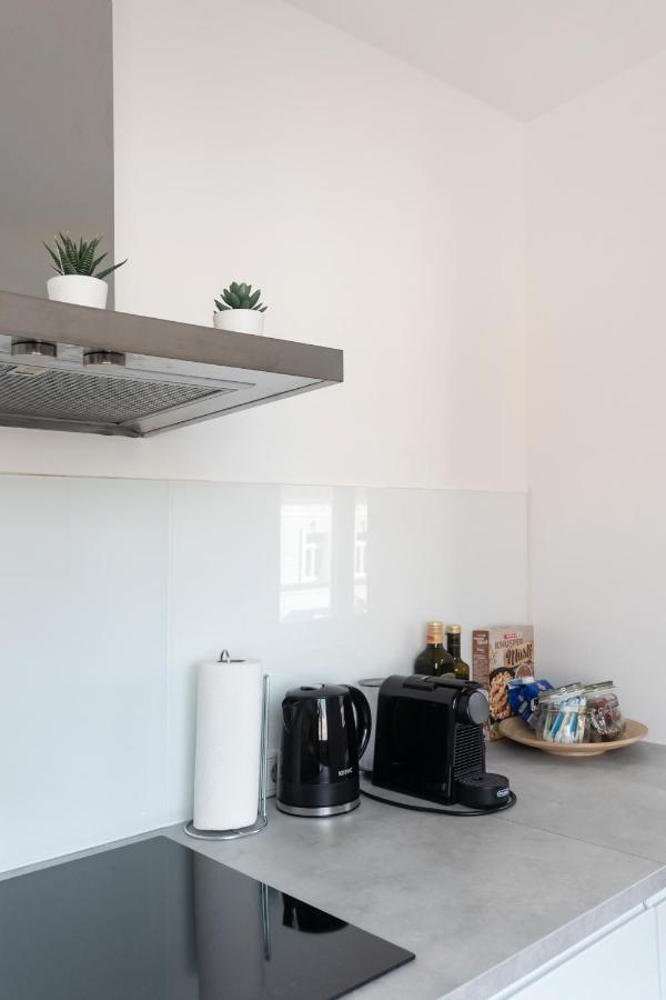 Modern, Bright -close To The Center In A Quiet Area Wien